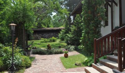 Imagine pentru Hotel Izvora Complex Arbanassi 3* valabile pentru Paste  2025