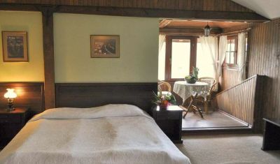 Imagine pentru Hotel Izvora Complex Arbanassi 3* valabile pentru Paste  2025