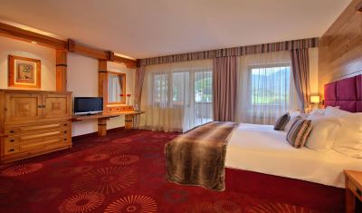 Imagine pentru Hotel Kempinski Grand Arena 5* valabile pentru Paste  2025