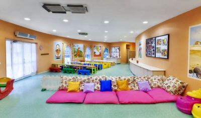 Imagine pentru Hotel Kremlin Palace 5*  valabile pentru Paste  2025