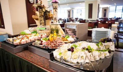 Imagine pentru Hotel Lilia 4* valabile pentru Paste  2025