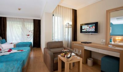 Imagine pentru Hotel Limak Limra 5*  valabile pentru Paste  2025