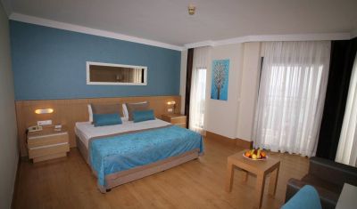 Imagine pentru Hotel Limak Limra 5*  valabile pentru Paste  2025