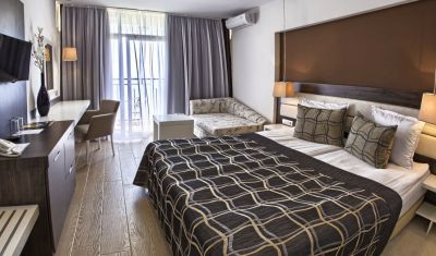 Imagine pentru Hotel Luna 4* valabile pentru Paste  2025