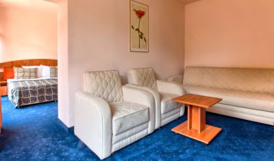 Imagine pentru Hotel Luna 4* valabile pentru Paste  2025