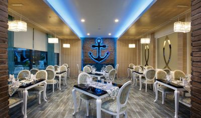 Imagine pentru Hotel Luna Blanca Resort & Spa 5* valabile pentru Paste  2025