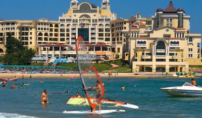 Imagine pentru Hotel Marina Royal Palace 5* valabile pentru Paste  2025