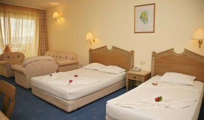 Imagine pentru Hotel Marina Royal Palace 5* valabile pentru Paste  2025
