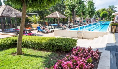 Imagine pentru Hotel Melia Grand Hermitage 5*  valabile pentru Paste  2025