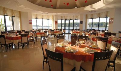 Imagine pentru Hotel Mon Jardin 4*  valabile pentru Paste  2025