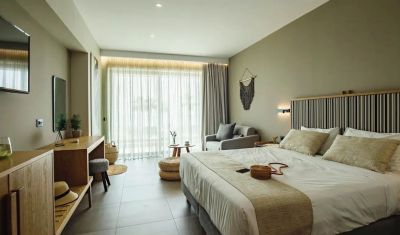 Imagine pentru Hotel Portes Lithos Luxury Resort 5* valabile pentru Paste  2025