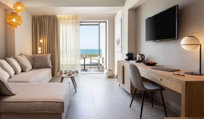 Imagine pentru Hotel Portes Lithos Luxury Resort 5* valabile pentru Paste  2025