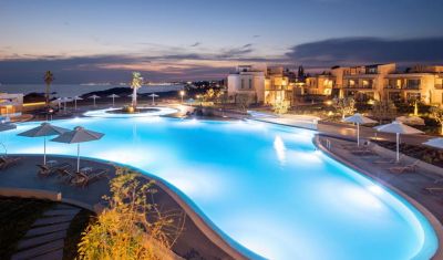 Imagine pentru Hotel Portes Lithos Luxury Resort 5* valabile pentru Paste  2025