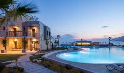 Imagine pentru Hotel Portes Lithos Luxury Resort 5* valabile pentru Paste  2025