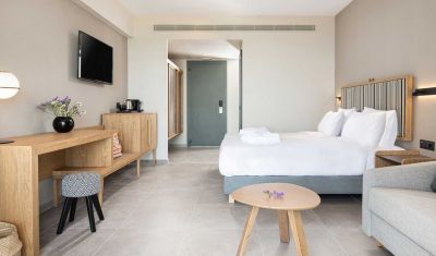 Imagine pentru Hotel Portes Lithos Luxury Resort 5* valabile pentru Paste  2025