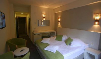 Imagine pentru Hotel Posada Vidraru 4* valabile pentru Paste  2025