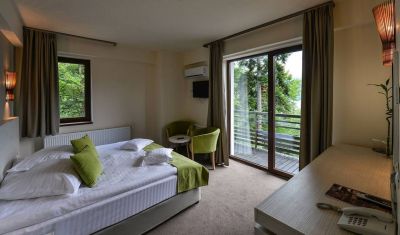 Imagine pentru Hotel Posada Vidraru 4* valabile pentru Paste  2025