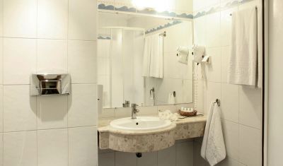 Imagine pentru Hotel Premier 4*  valabile pentru Paste  2025