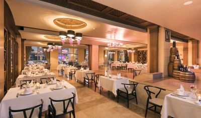 Imagine pentru Hotel Rixos Premium Belek 5*  valabile pentru Paste  2025