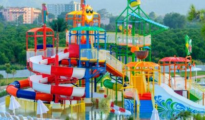Imagine pentru Hotel Rixos Premium Tekirova 5*  valabile pentru Paste  2025