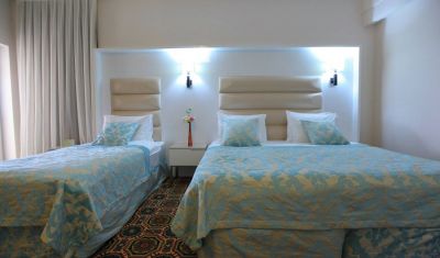 Imagine pentru Hotel Romanita 4*  valabile pentru Paste  2025