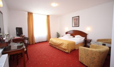 Imagine pentru Hotel Ruia 3* valabile pentru Paste  2025
