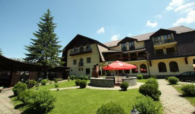 Imagine pentru Hotel Ruia 3* valabile pentru Paste  2025