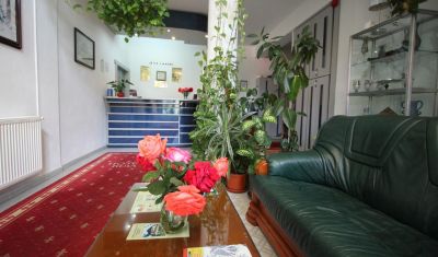 Imagine pentru Hotel Ruia 3* valabile pentru Paste  2025