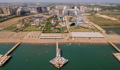 Imagine pentru Hotel Saturn Palace Resort 5* valabile pentru Paste  2025