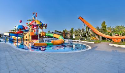 Imagine pentru Hotel Saturn Palace Resort 5* valabile pentru Paste  2025