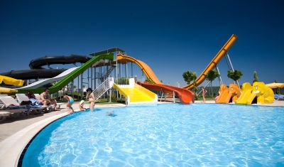 Imagine pentru Hotel Saturn Palace Resort 5* valabile pentru Paste  2025
