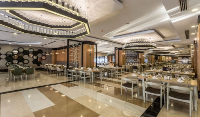 Imagine pentru Hotel Sensitive Premium Resort & Spa 5*  valabile pentru Paste  2025