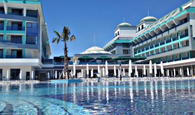 Imagine pentru Hotel Sensitive Premium Resort & Spa 5*  valabile pentru Paste  2025