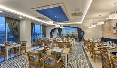 Imagine pentru Hotel Sherwood Exclusive Lara 5* valabile pentru Paste  2025