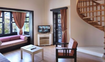 Imagine pentru Hotel Starlight Resort Side 5* valabile pentru Paste  2025