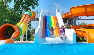 Imagine pentru Hotel Starlight Resort Side 5* valabile pentru Paste  2025