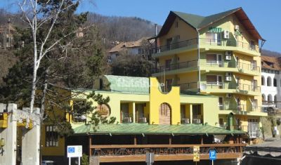 Imagine pentru Hotel Stogu 3* valabile pentru Paste  2025