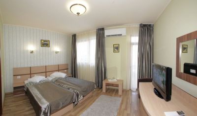 Imagine pentru Hotel Stogu 3* valabile pentru Paste  2025