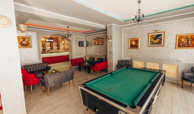 Imagine pentru Hotel Suprem 3* valabile pentru Paste  2025