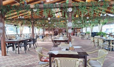 Imagine pentru Hotel Suprem 3* valabile pentru Paste  2025