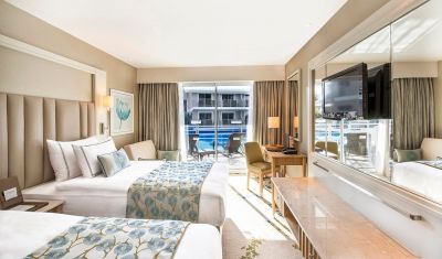 Imagine pentru Hotel Titanic Deluxe Lara 5*  valabile pentru Paste  2025