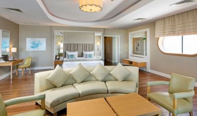Imagine pentru Hotel Titanic Deluxe Lara 5*  valabile pentru Paste  2025