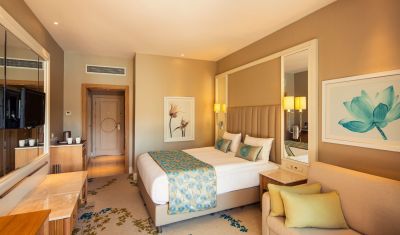 Imagine pentru Hotel Titanic Deluxe Lara 5*  valabile pentru Paste  2025
