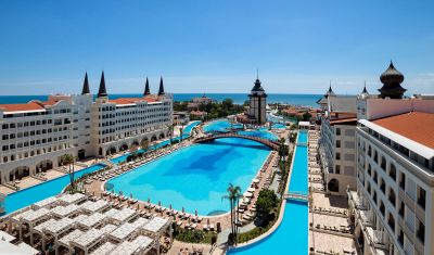 Imagine pentru Hotel Titanic Mardan Palace 5* valabile pentru Paste  2025