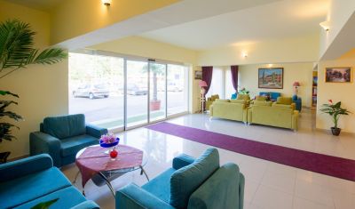 Imagine pentru Hotel Voila 3* valabile pentru Paste  2025