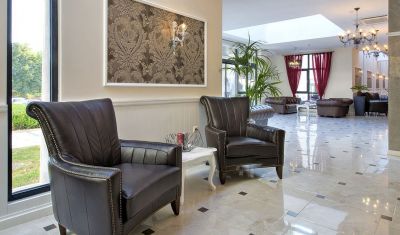 Imagine pentru Hotel White Rock Castle 4*  valabile pentru Paste  2025
