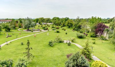 Imagine pentru Insieme Grand Resort  4* valabile pentru Paste  2025
