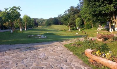 Imagine pentru Lac de Verde Resort 4*  valabile pentru Paste  2025
