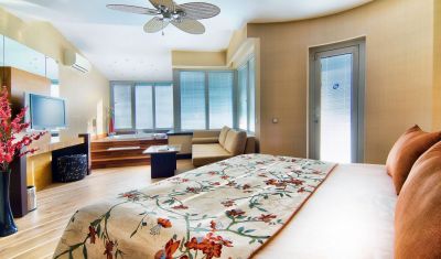 Imagine pentru Limak Lara De Luxe Hotel & Resort 5* valabile pentru Paste  2025