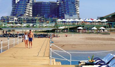 Imagine pentru Limak Lara De Luxe Hotel & Resort 5* valabile pentru Paste  2025